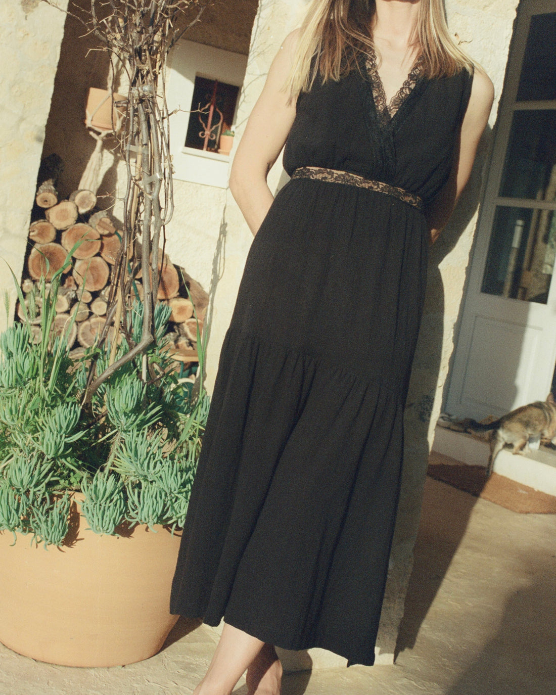 Iris Dress Black