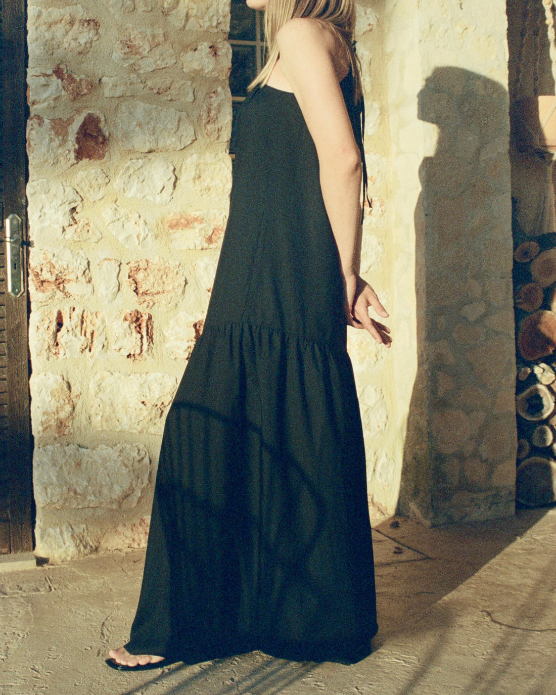 Rose Dress Black