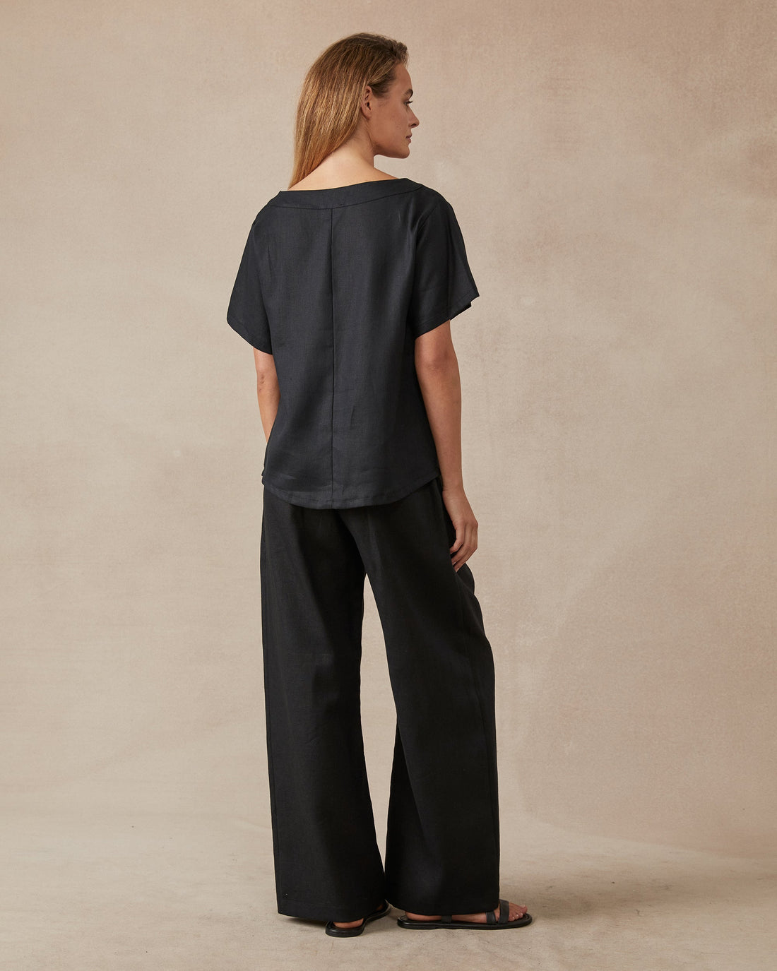 Basic Tee Black - Size: S