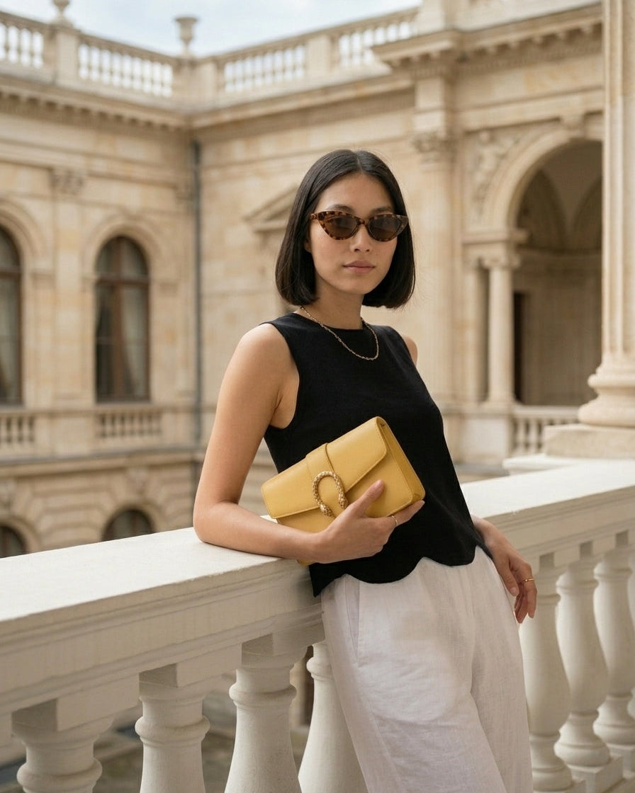 Daisy Top Black