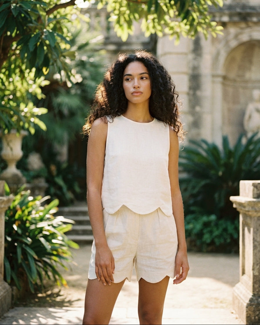 Daisy Shorts White