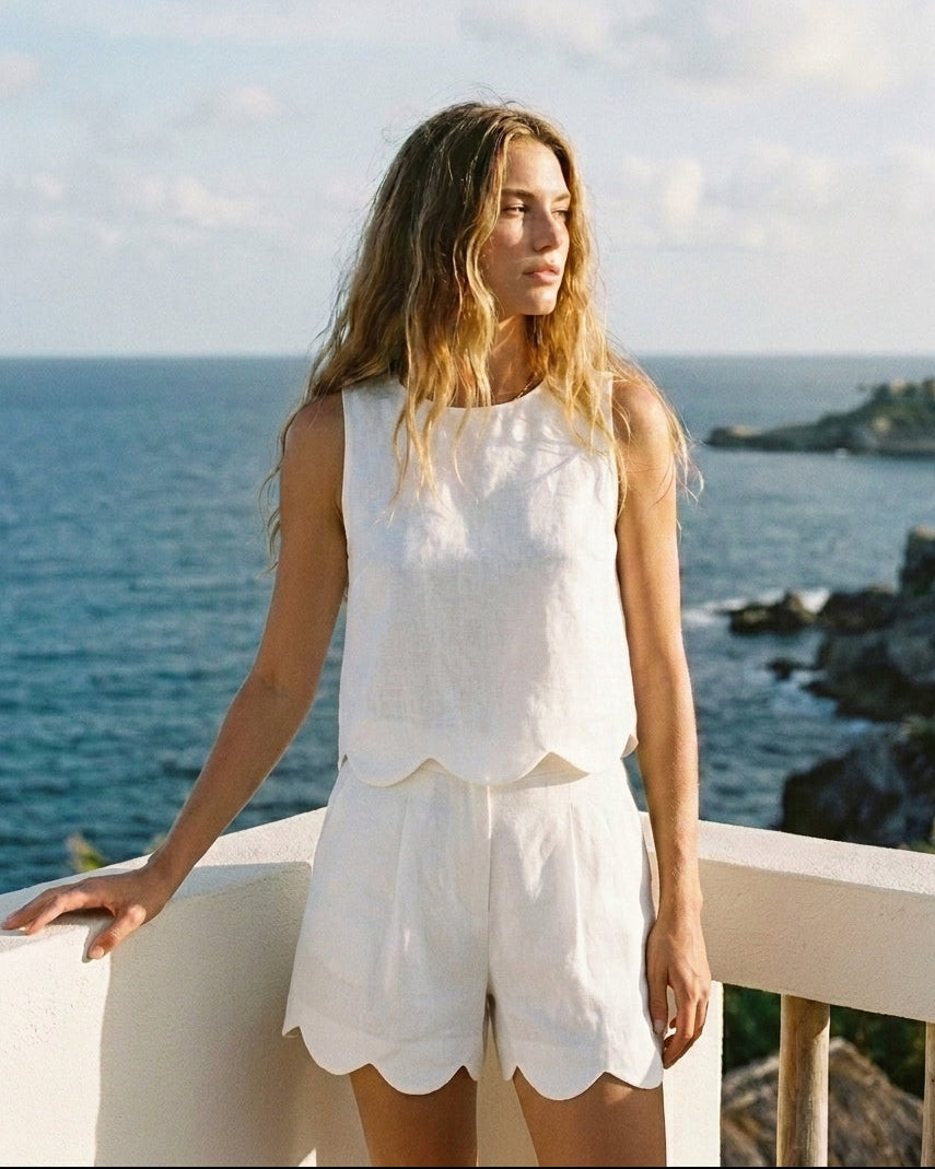 Daisy Shorts White