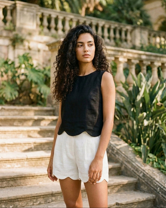 Daisy Shorts White