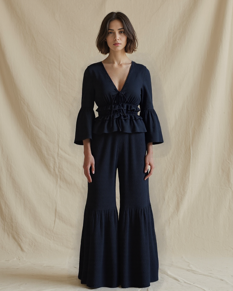 Leo Top Black