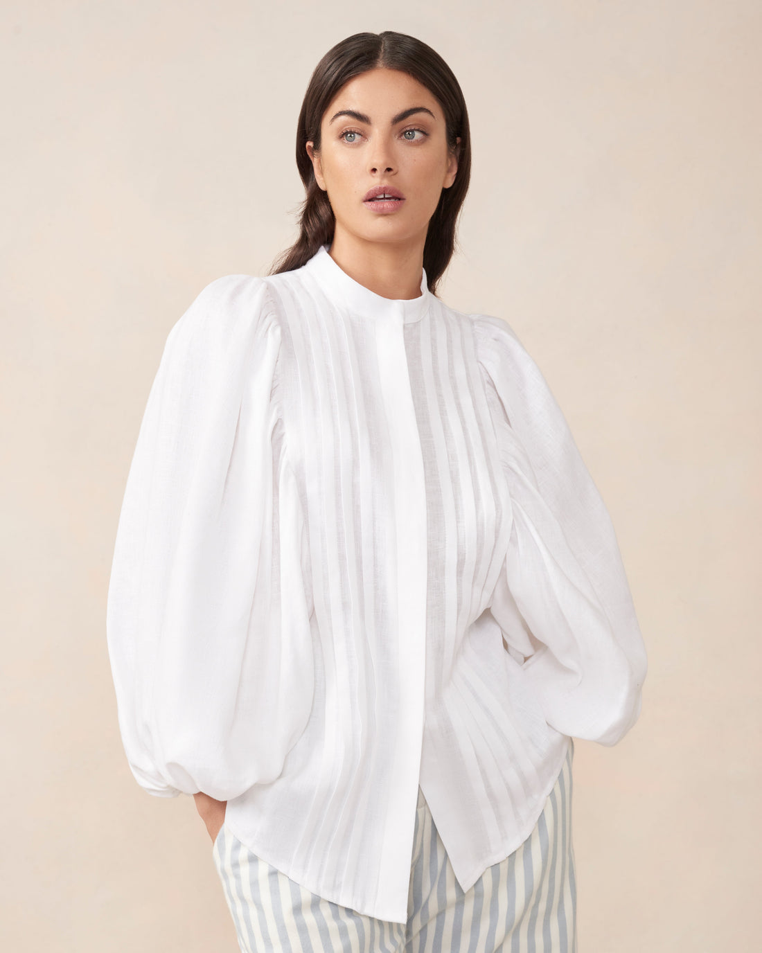 Charlie Blouse White - Size: XS, S