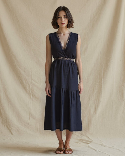 Iris Dress Black