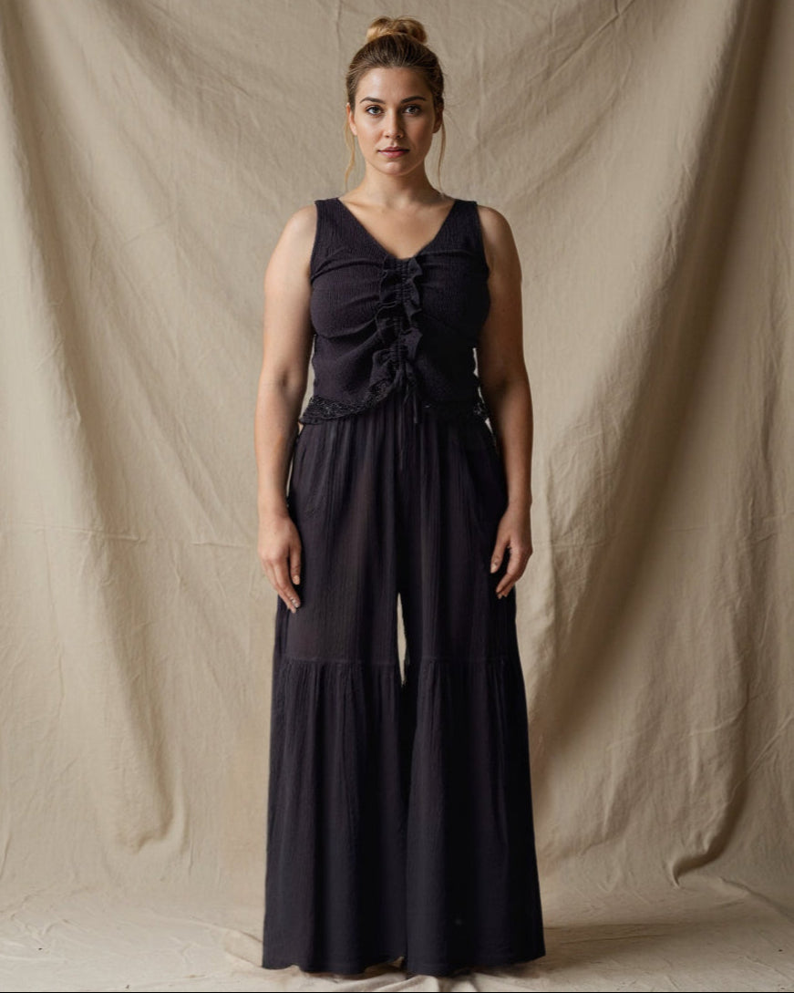 Ari Top Black